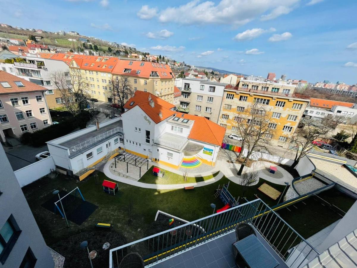 New Luxury City Centre Apartment With Panoramic View, Free Parking Братислава Экстерьер фото